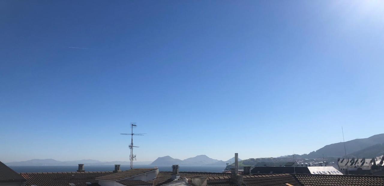 Castro Holidays - Vistas Mar Y Monte Centrico Garaje Gratis Castro Urdiales Eksteriør billede