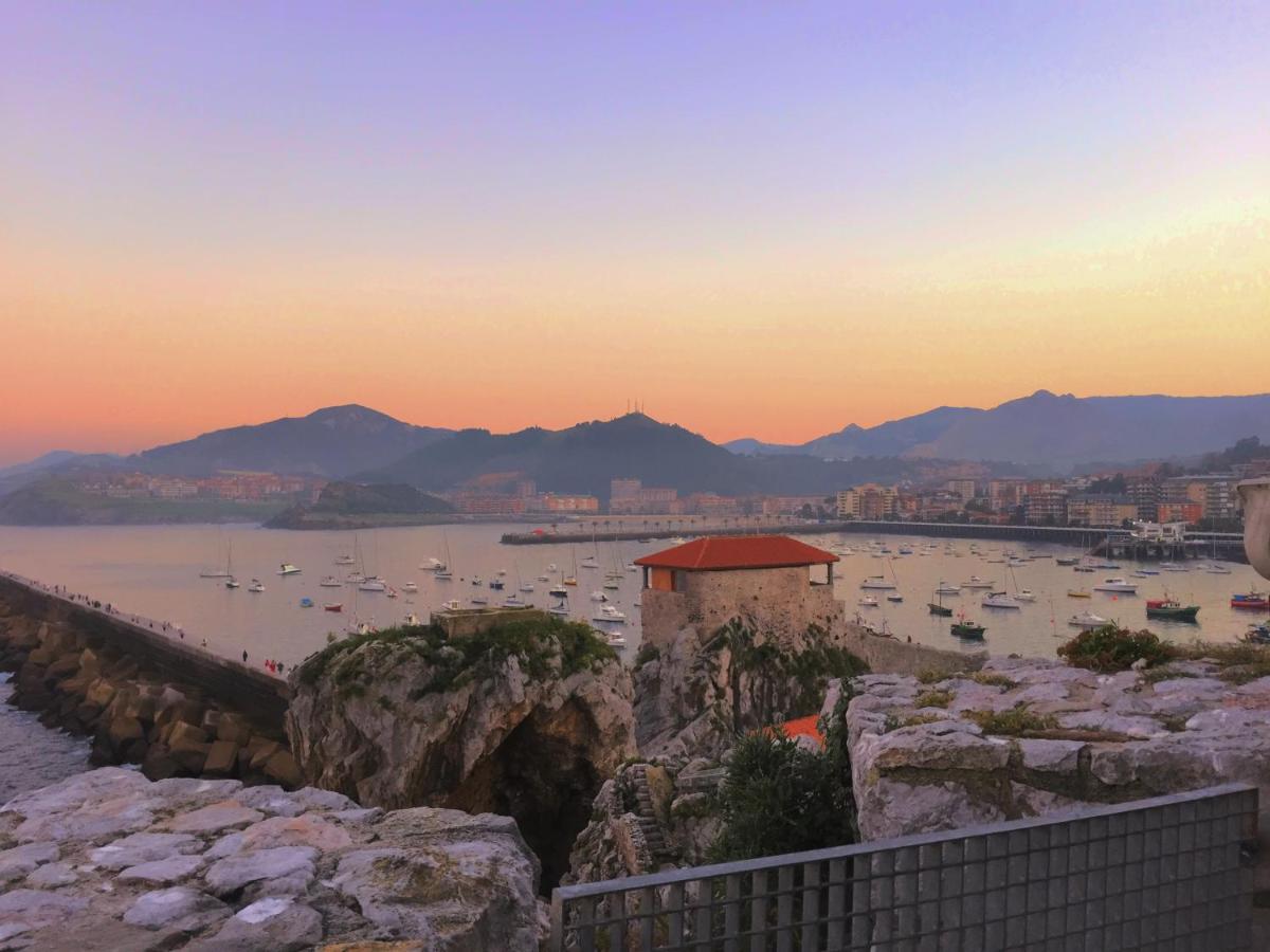 Castro Holidays - Vistas Mar Y Monte Centrico Garaje Gratis Castro Urdiales Eksteriør billede